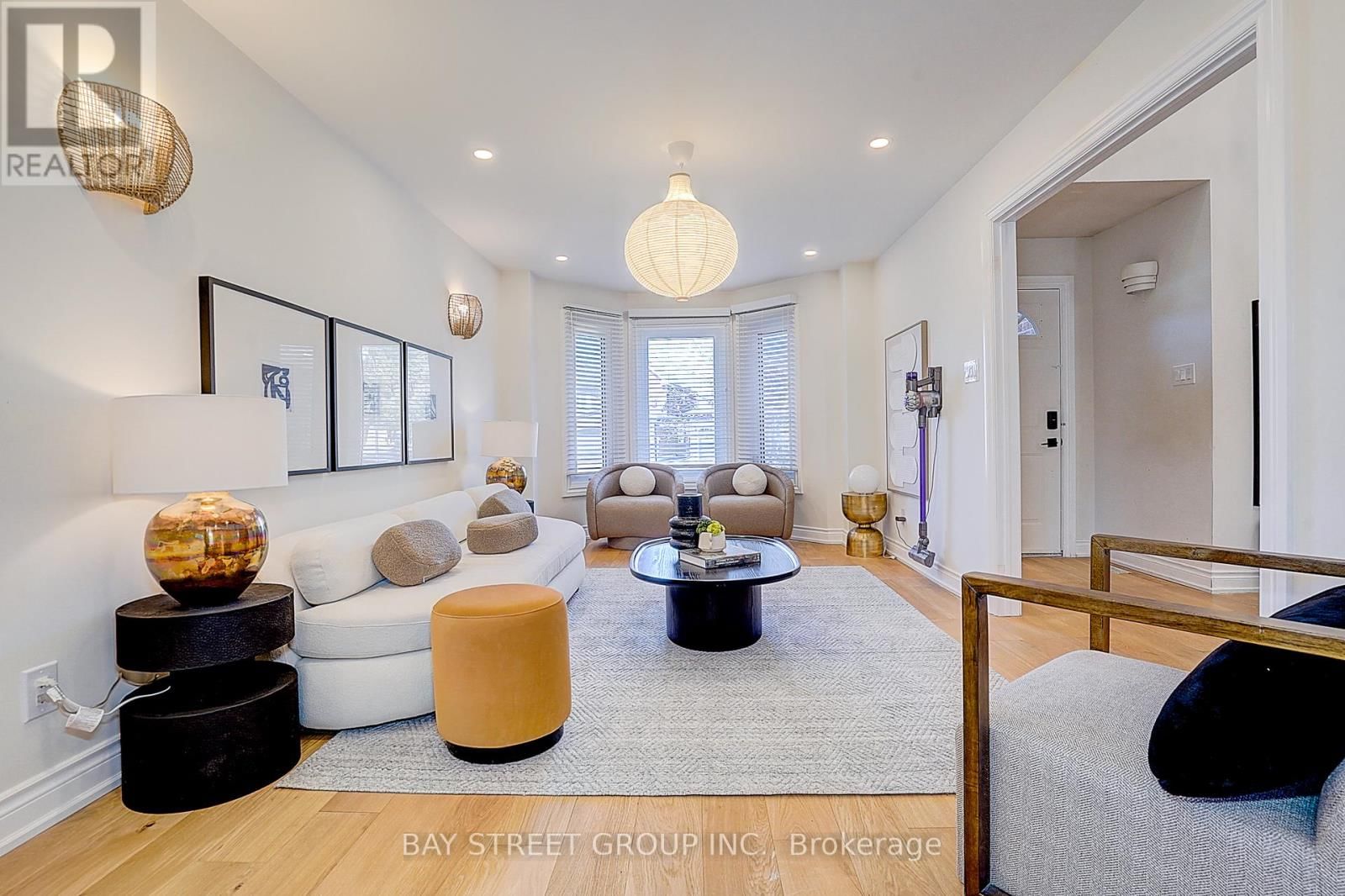 78 JOHN STIVER CRESCENT Image 10