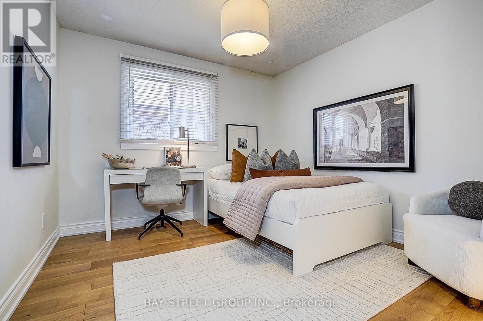 78 JOHN STIVER CRESCENT Image 39