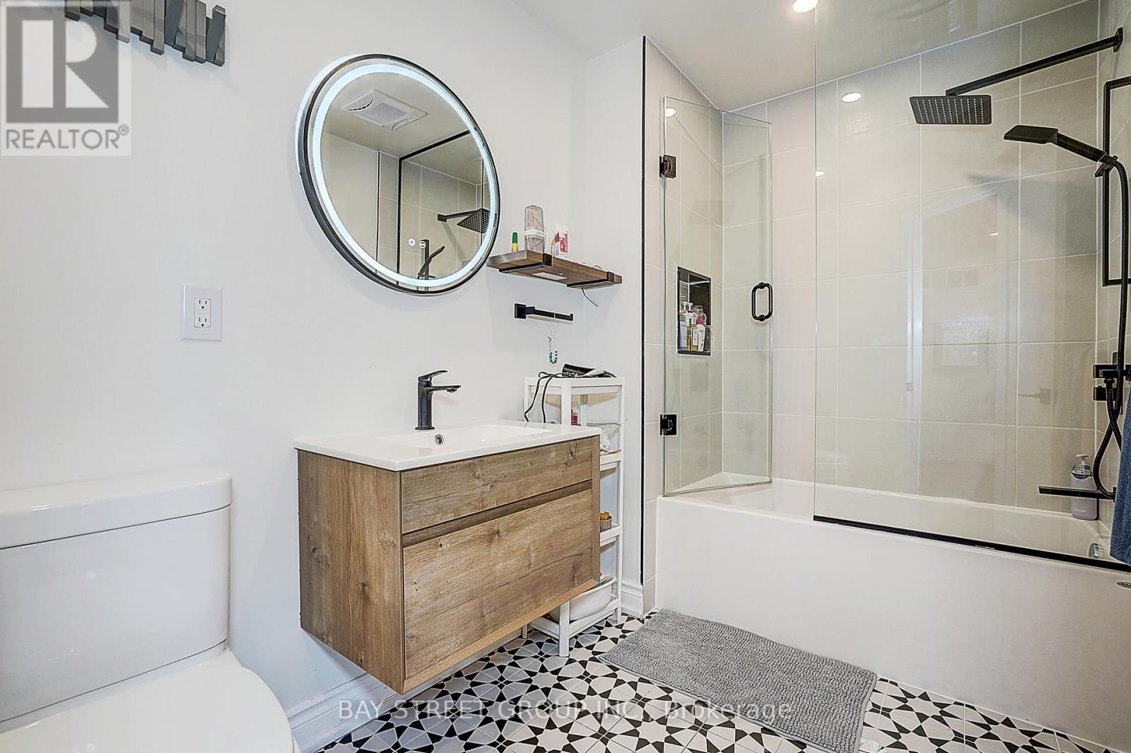 78 JOHN STIVER CRESCENT Image 42