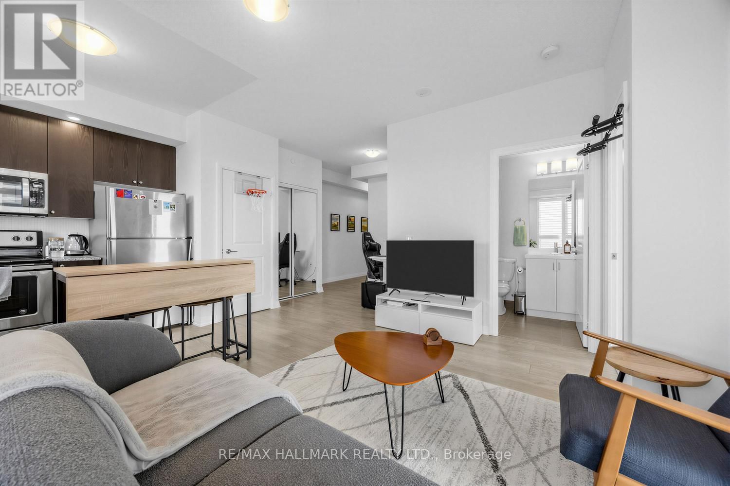 1112 - 9560 MARKHAM ROAD Image 18