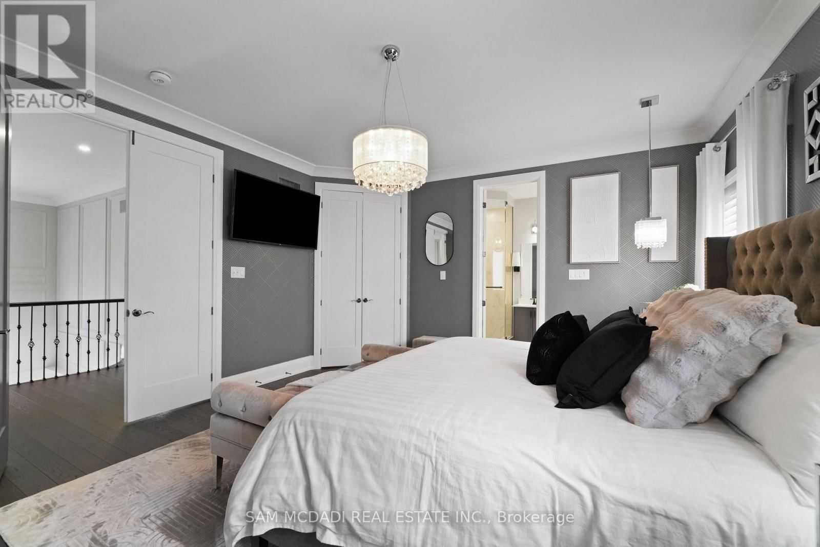 39 MCKEOWN STREET Image 23