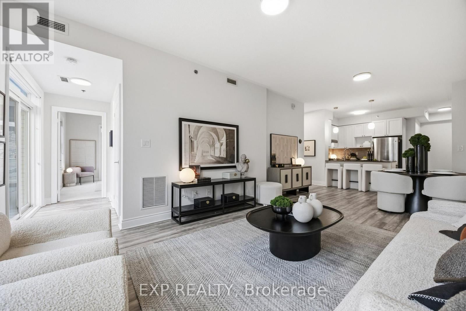 211 - 28 PRINCE REGENT STREET Image 15