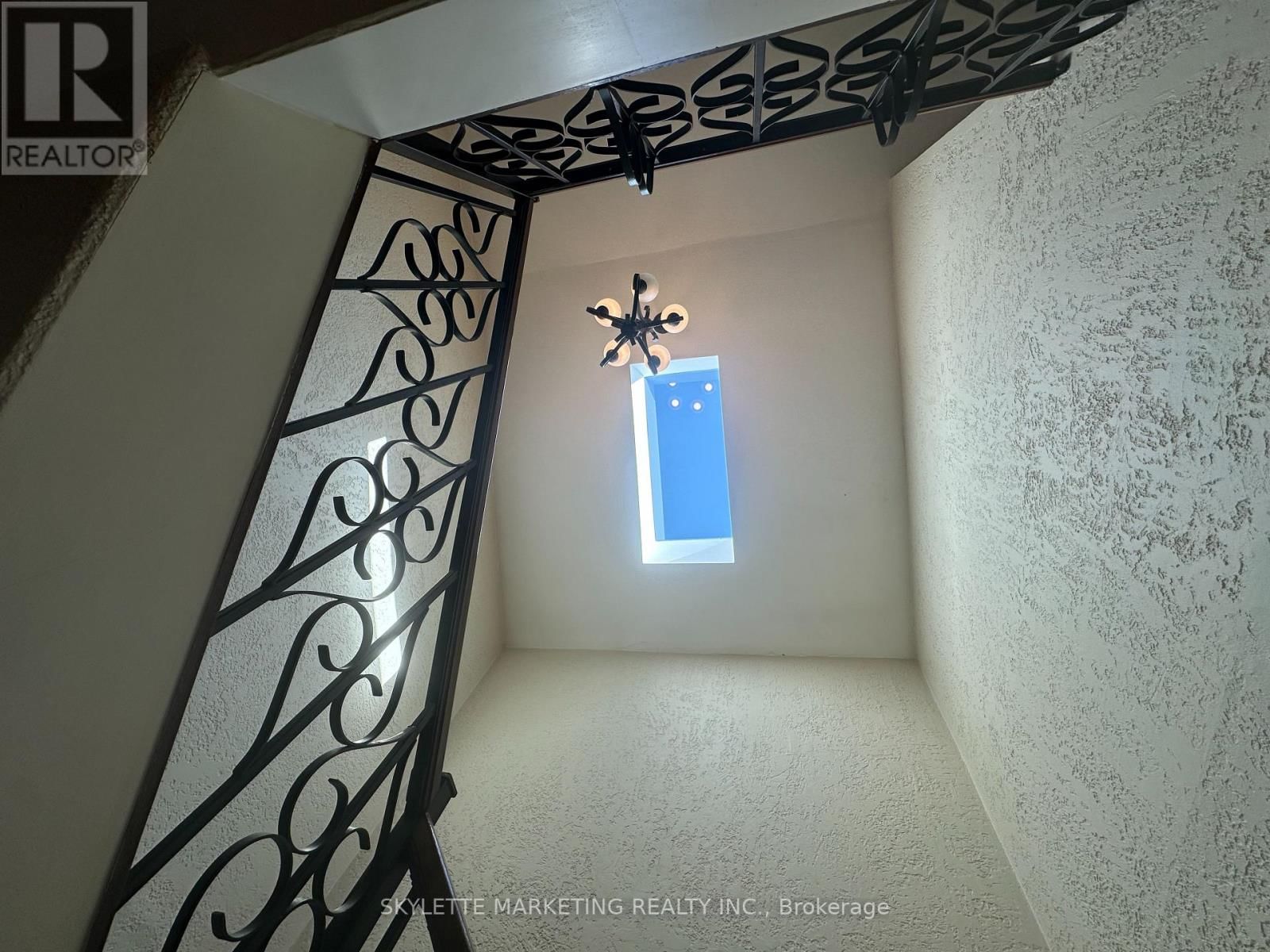 14377 WARDEN AVENUE Image 10