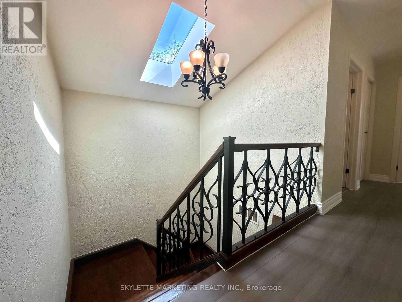 14377 WARDEN AVENUE Image 11