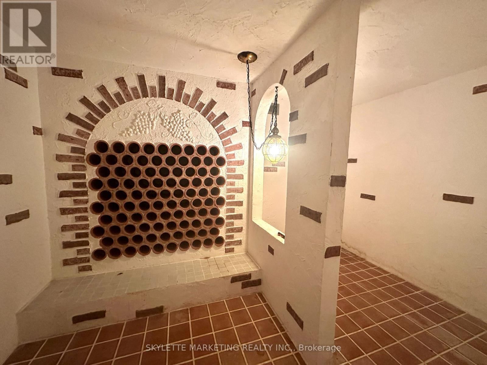 14377 WARDEN AVENUE Image 19