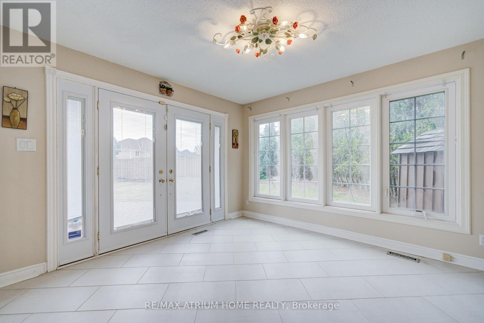 70 STRATHEARN AVENUE Image 13