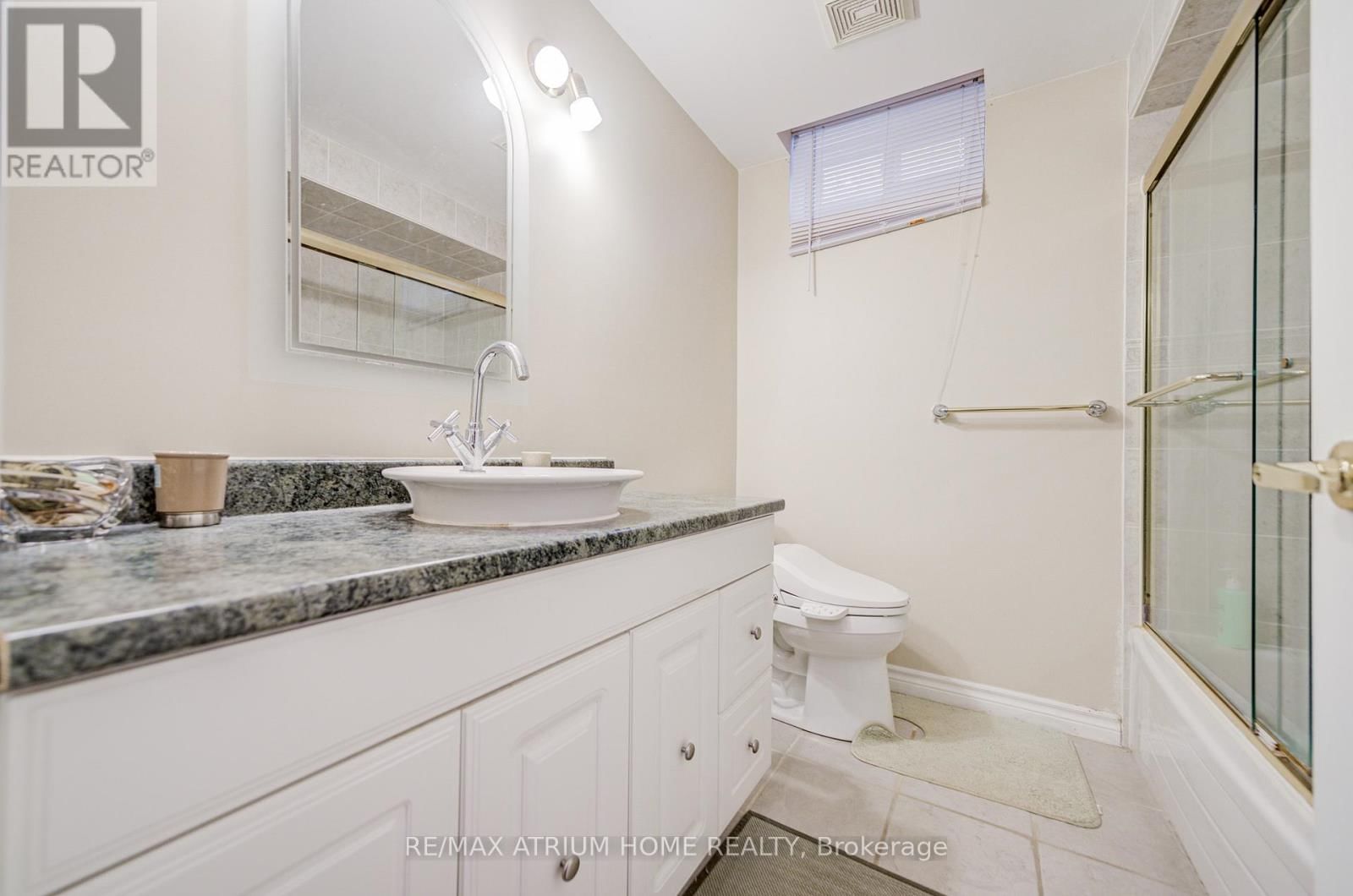 70 STRATHEARN AVENUE Image 43