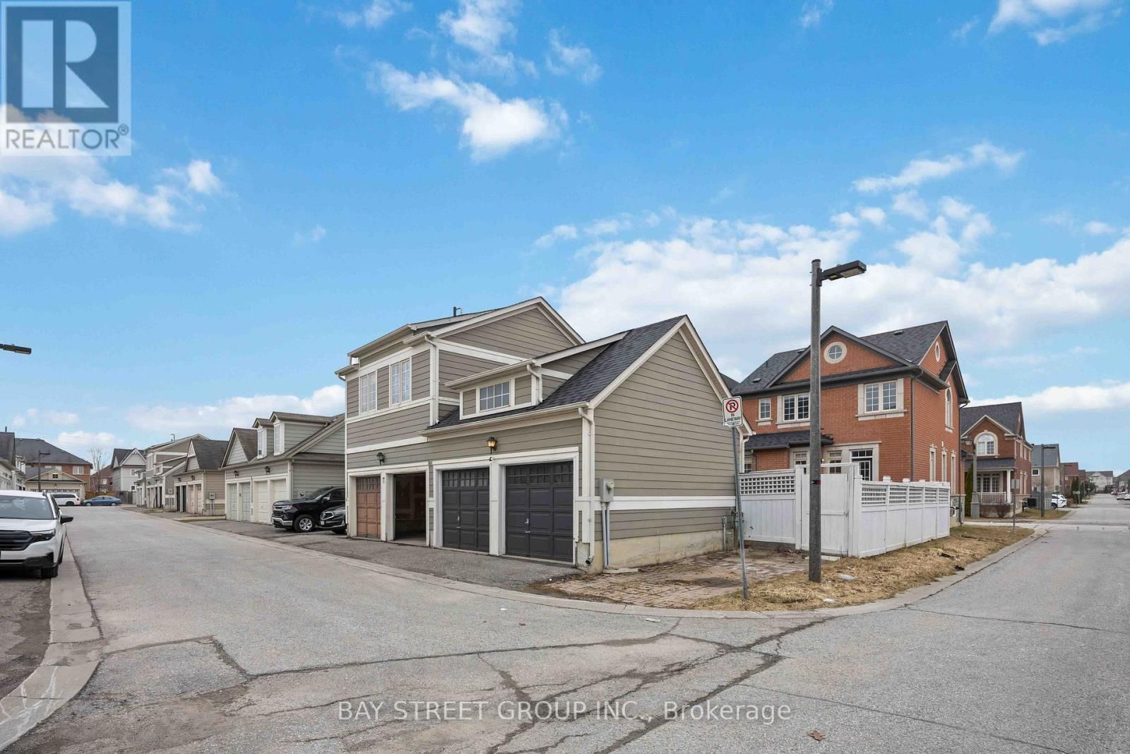 5 TOTTENHAM COURT Image 30