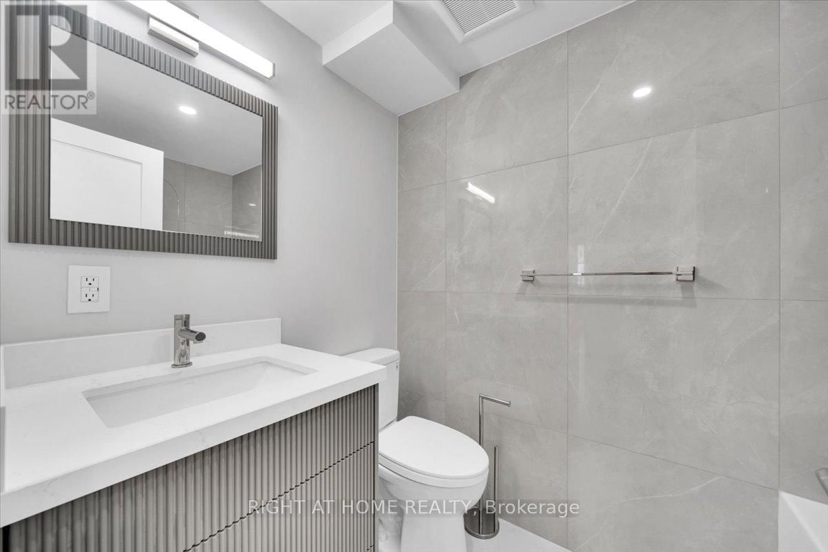 703 - 5 WELDRICK ROAD WEST Image 24