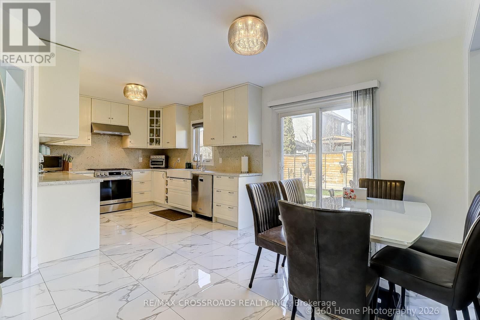 80 LOIS DRIVE Image 16