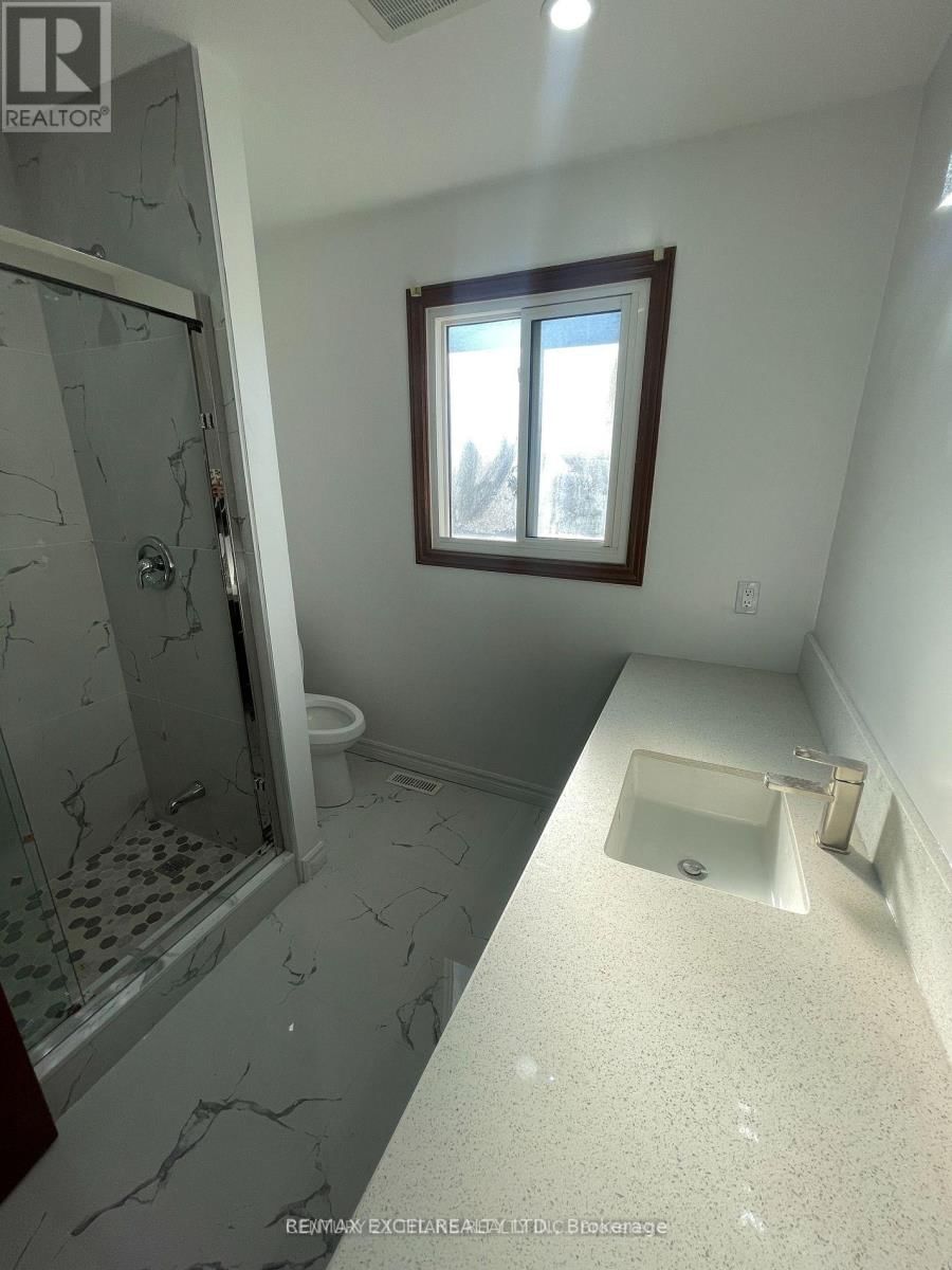 Main - 60 NORMANDY CRESCENT Image 10