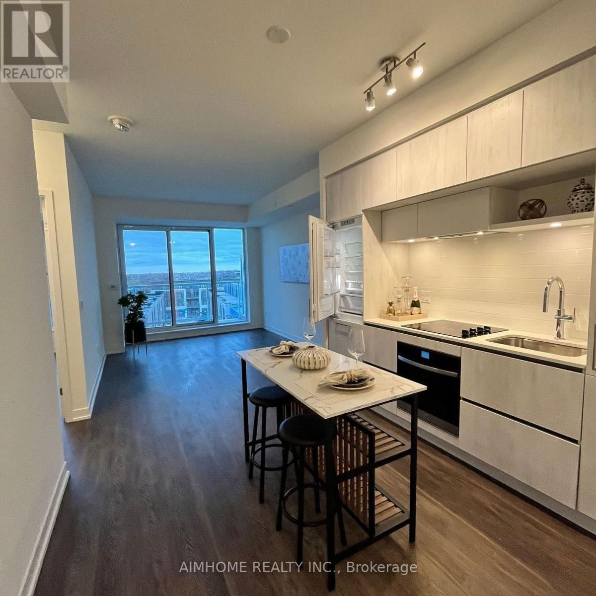 621 - 2 DAVID EYER ROAD Image 4