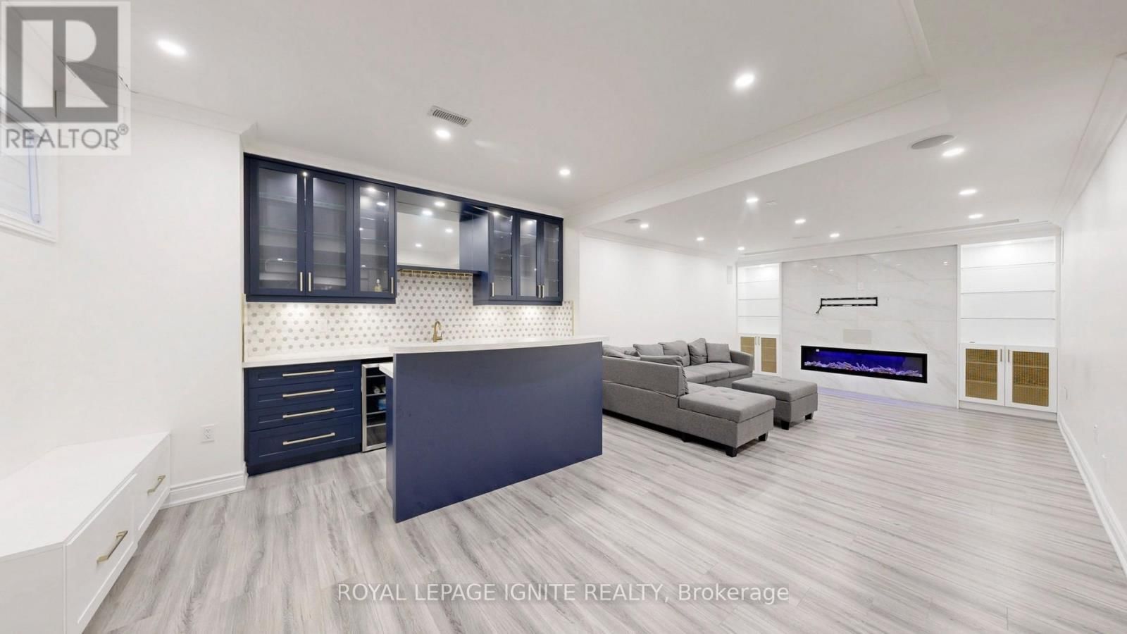 73 KENTWOOD CRESCENT Image 36