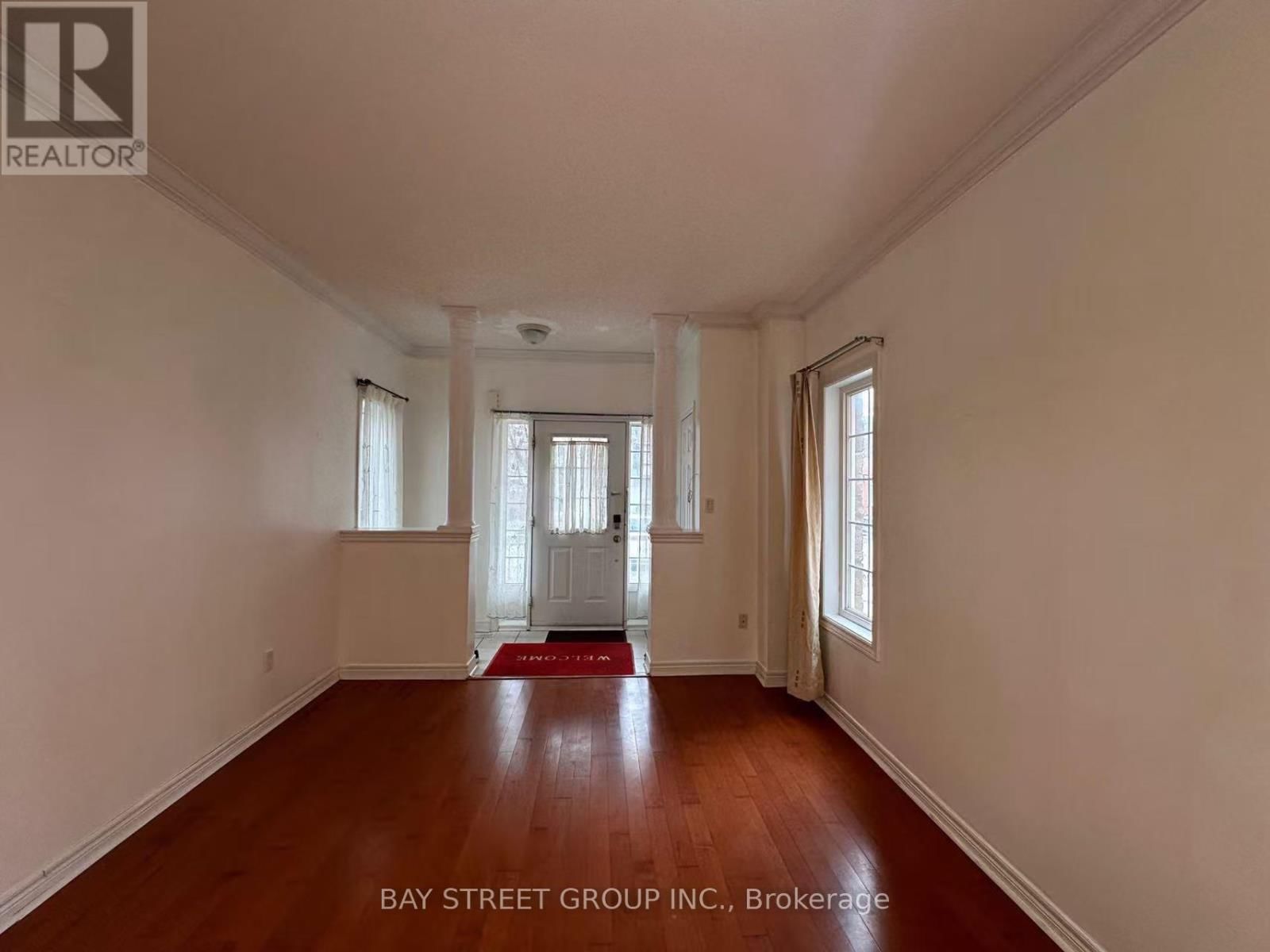 70 WARREN BRADLEY STREET Image 2