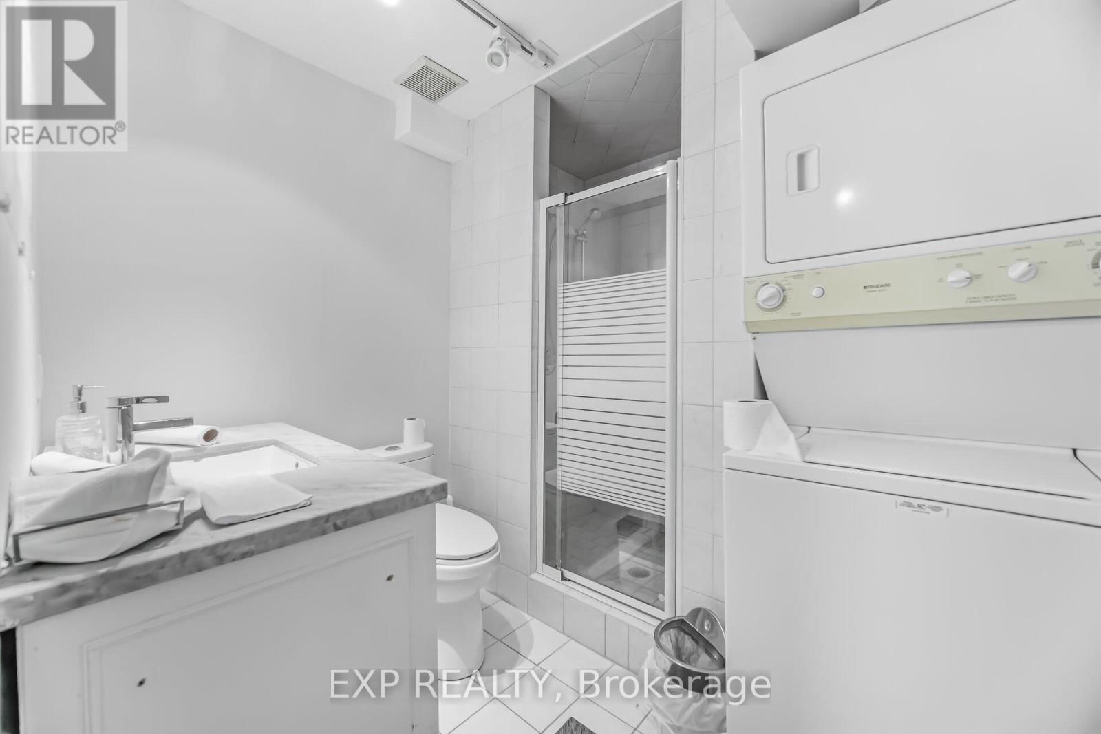 265 WYCLIFFE AVENUE Image 36