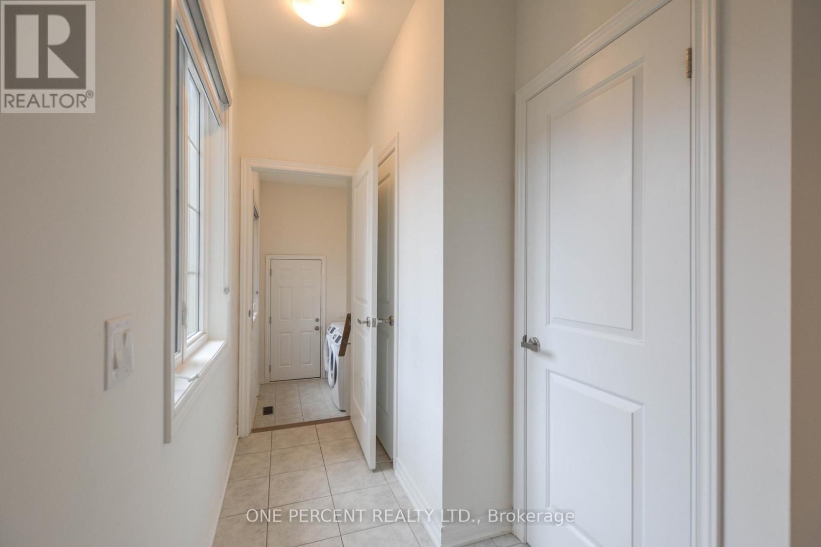 19838 LESLIE STREET Image 18