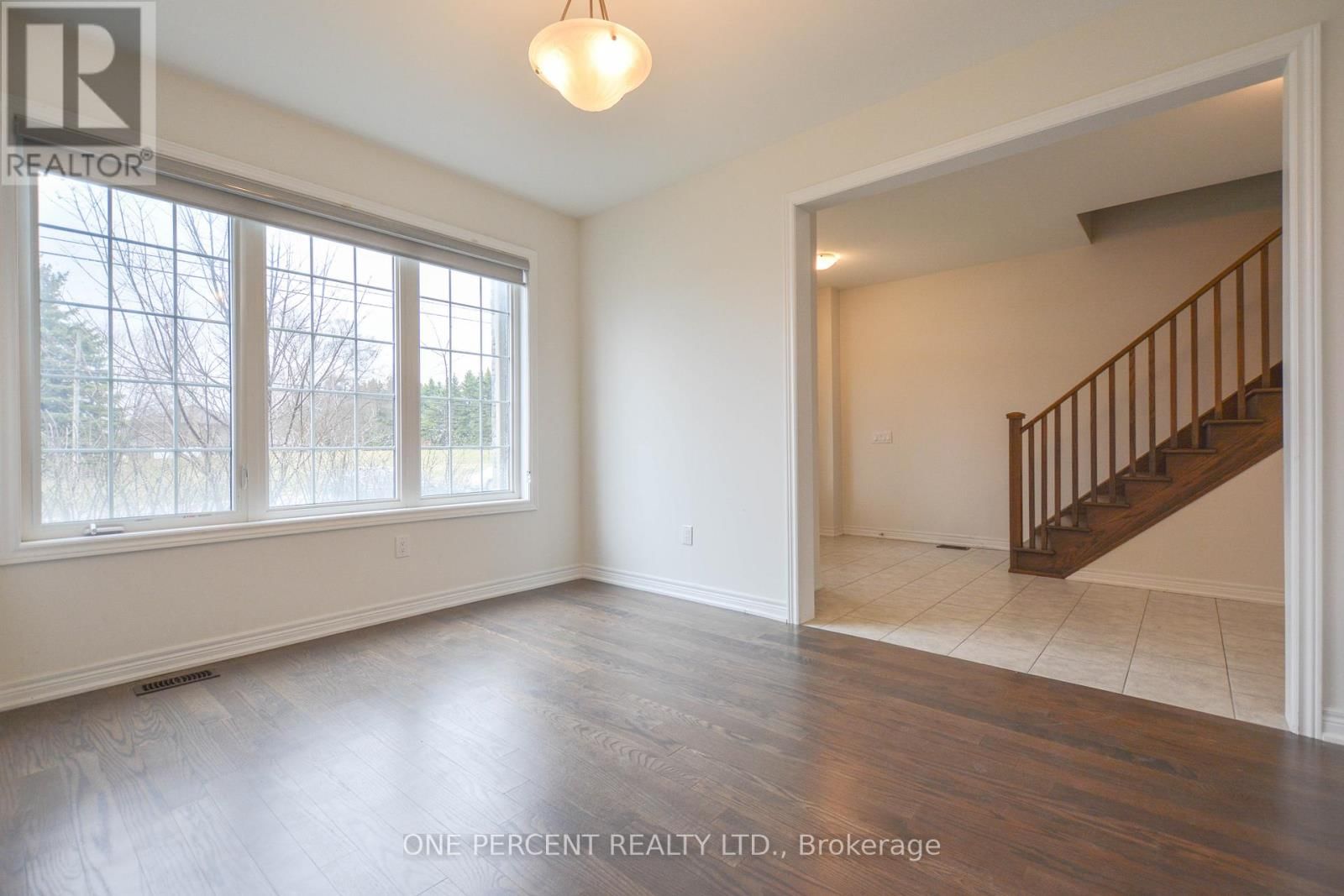 19838 LESLIE STREET Image 8