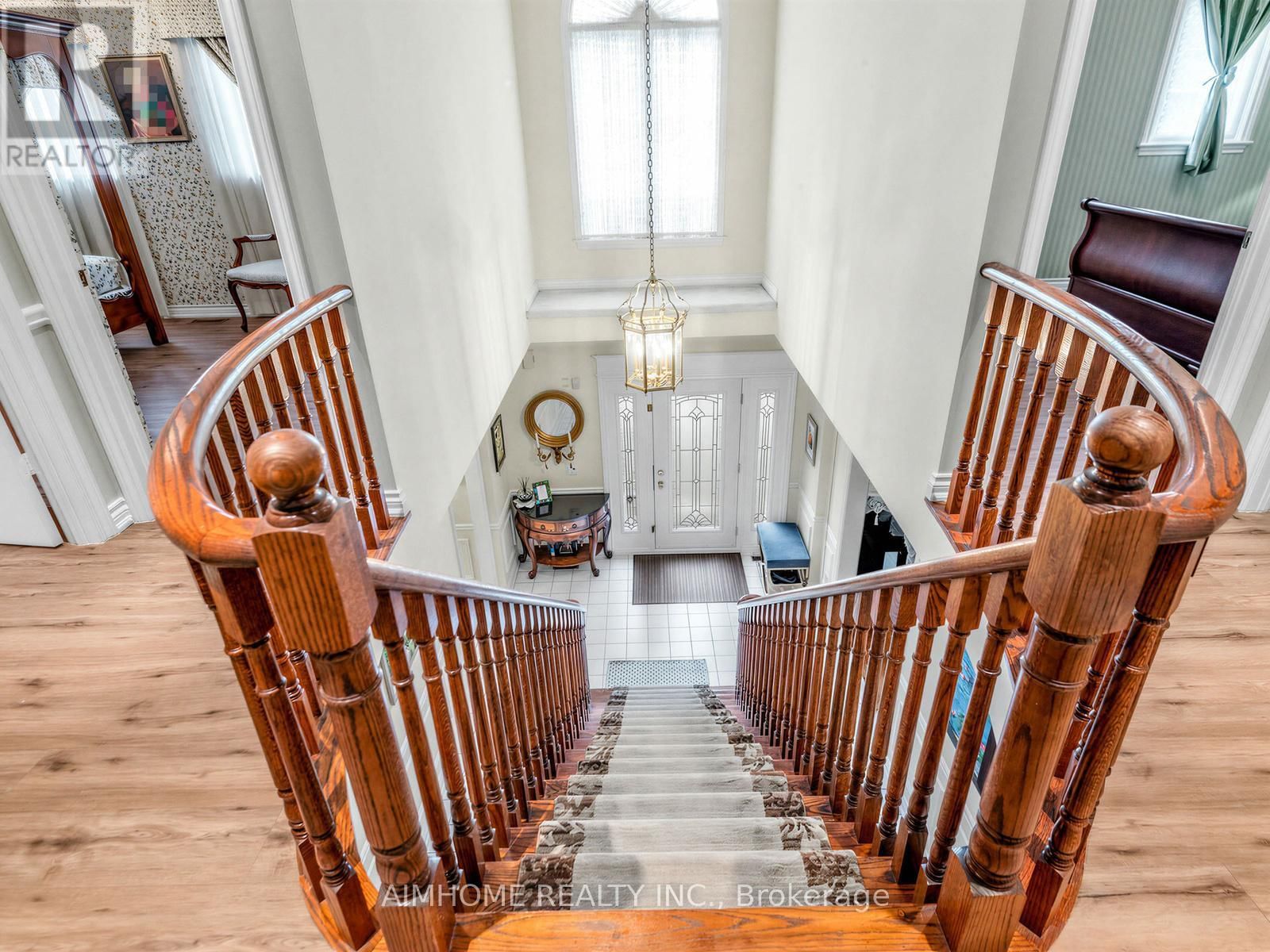 92 BRAESIDE SQUARE Image 17