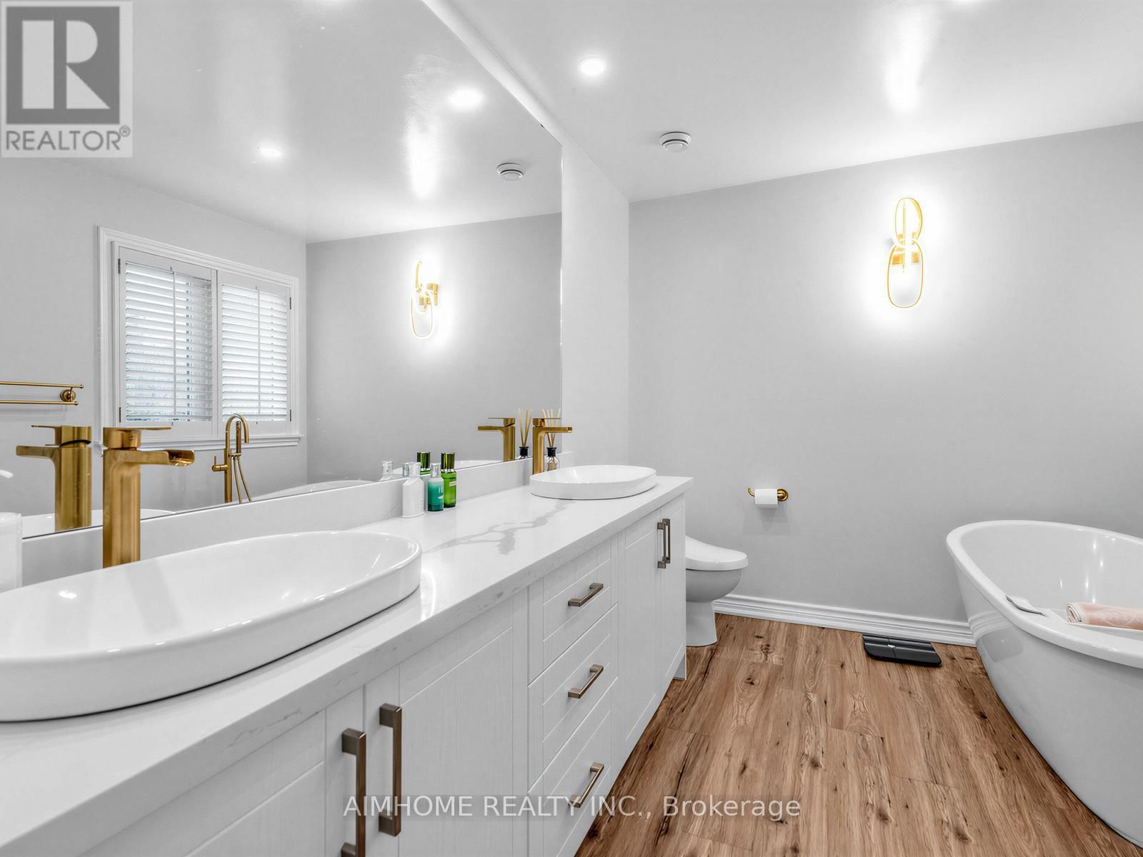 92 BRAESIDE SQUARE Image 25