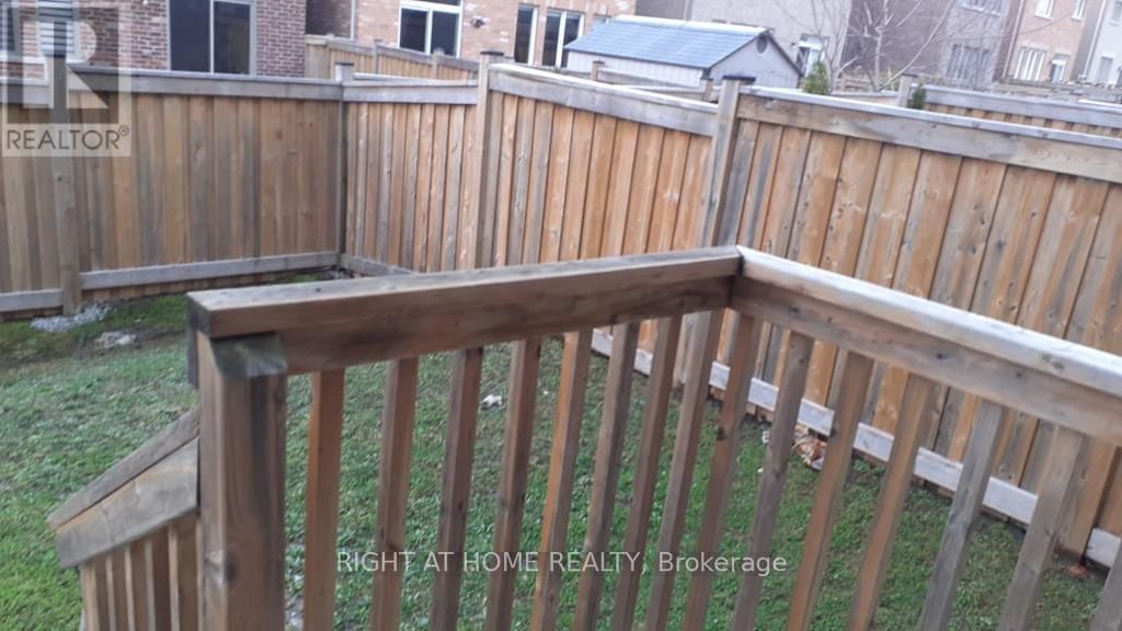 Lower - 45 PAPER MILLS CRESCENT Image 12