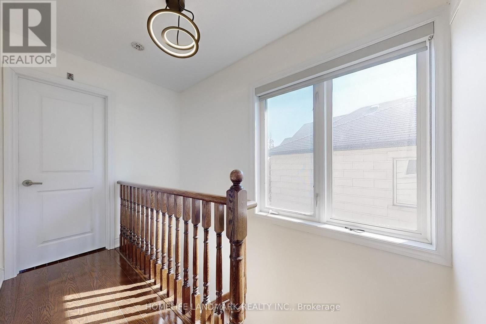 231 SOUTH PARK ROAD Image 15