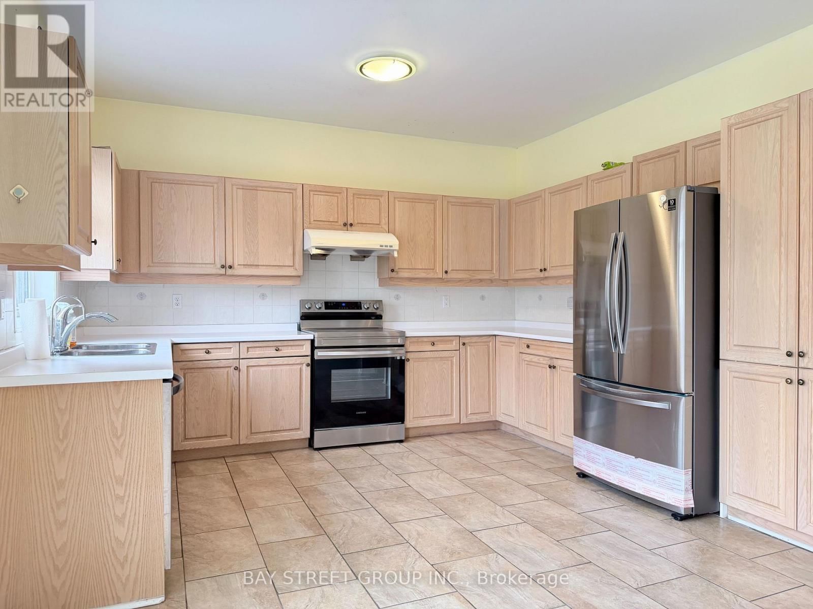 348 SHIRLEY DRIVE Image 14