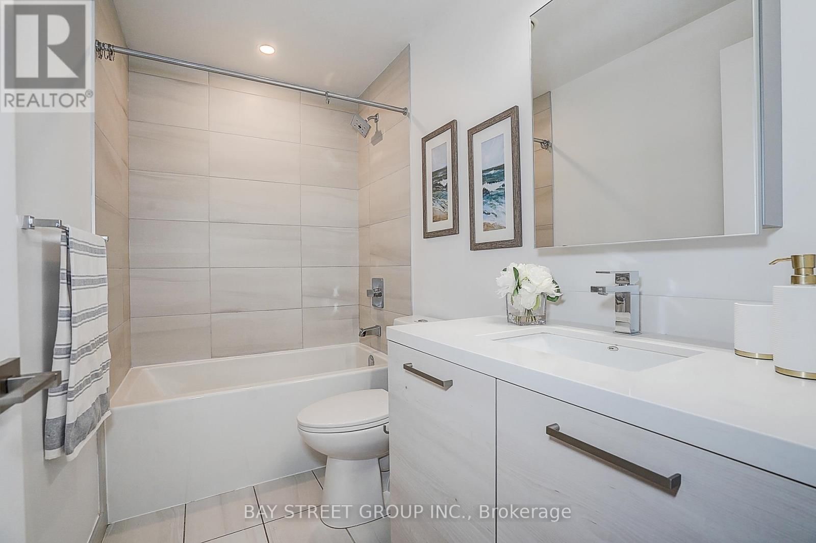 1612 - 12 GANDHI LANE Image 22