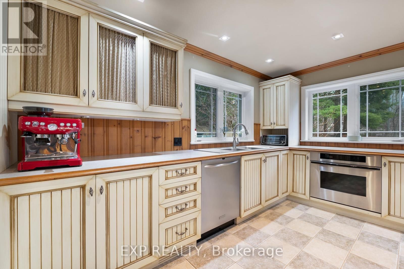 115 FOG ROAD Image 10