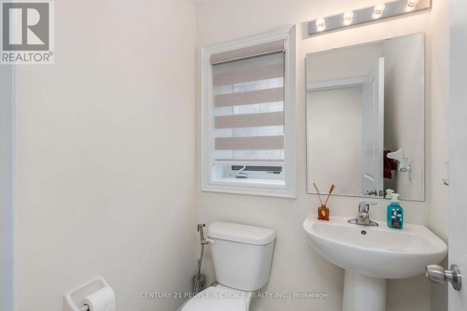 64 COLDWELL BAY CIRCLE Image 33