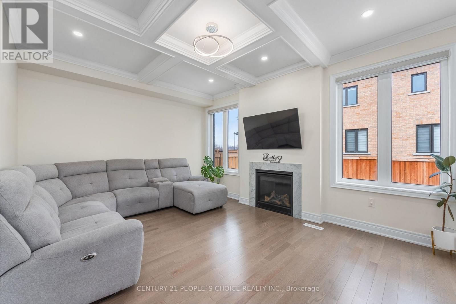 64 COLDWELL BAY CIRCLE Image 9