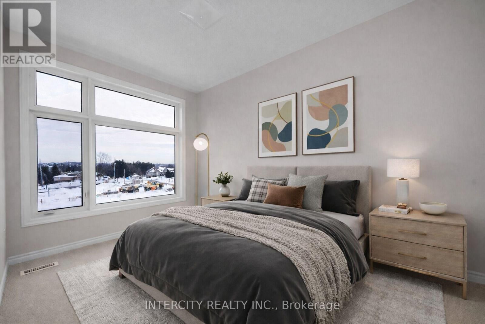 16 RADISSON STREET Image 26