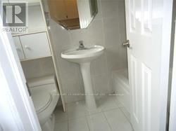 12 ROSEGARDEN CRESCENT Image 12