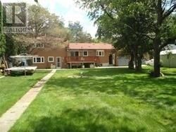 12 ROSEGARDEN CRESCENT Image 19