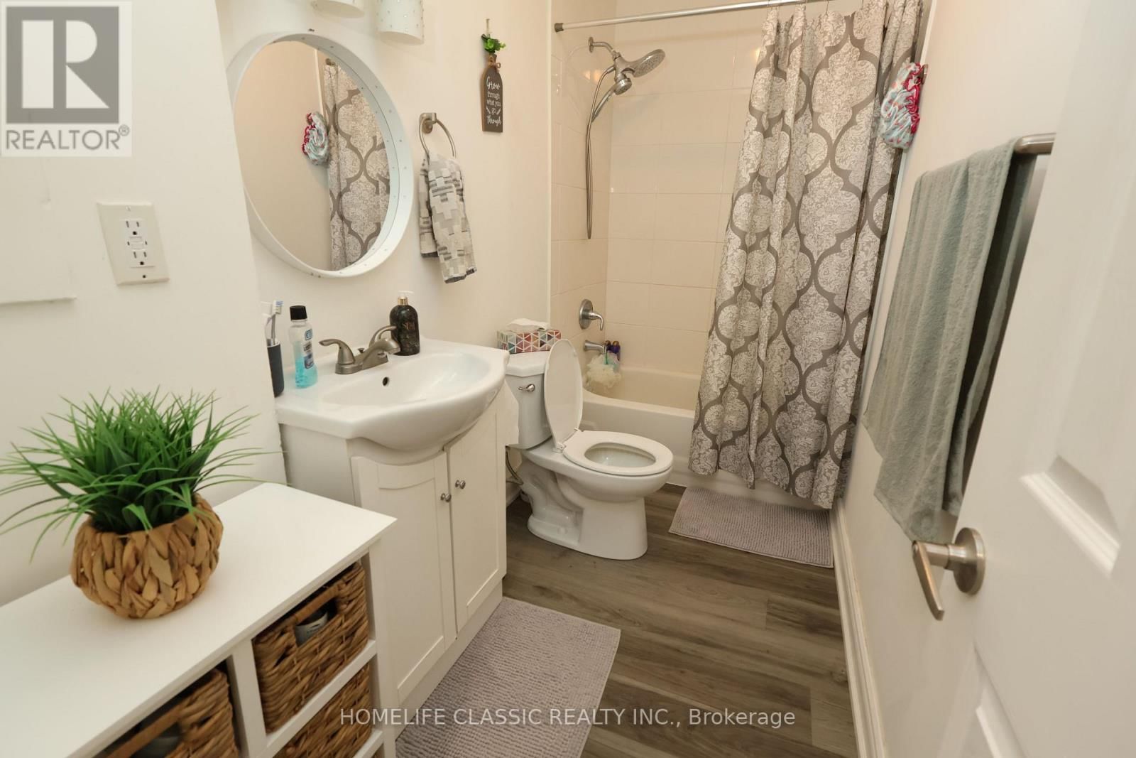 16 RIVER DRIVE Image 6