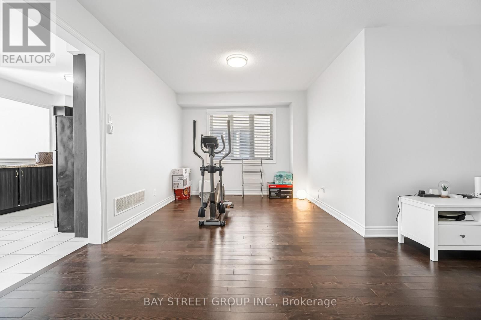 60 MOHANDAS DRIVE Image 14