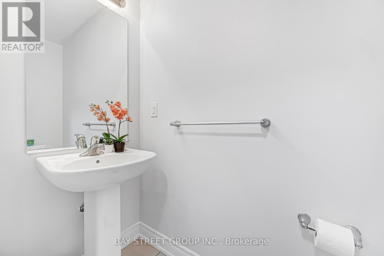 60 MOHANDAS DRIVE Image 7