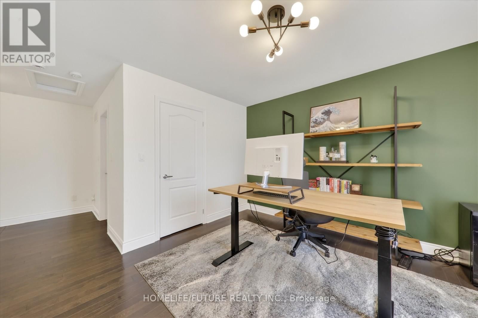 1016 POPPY LANE Image 35