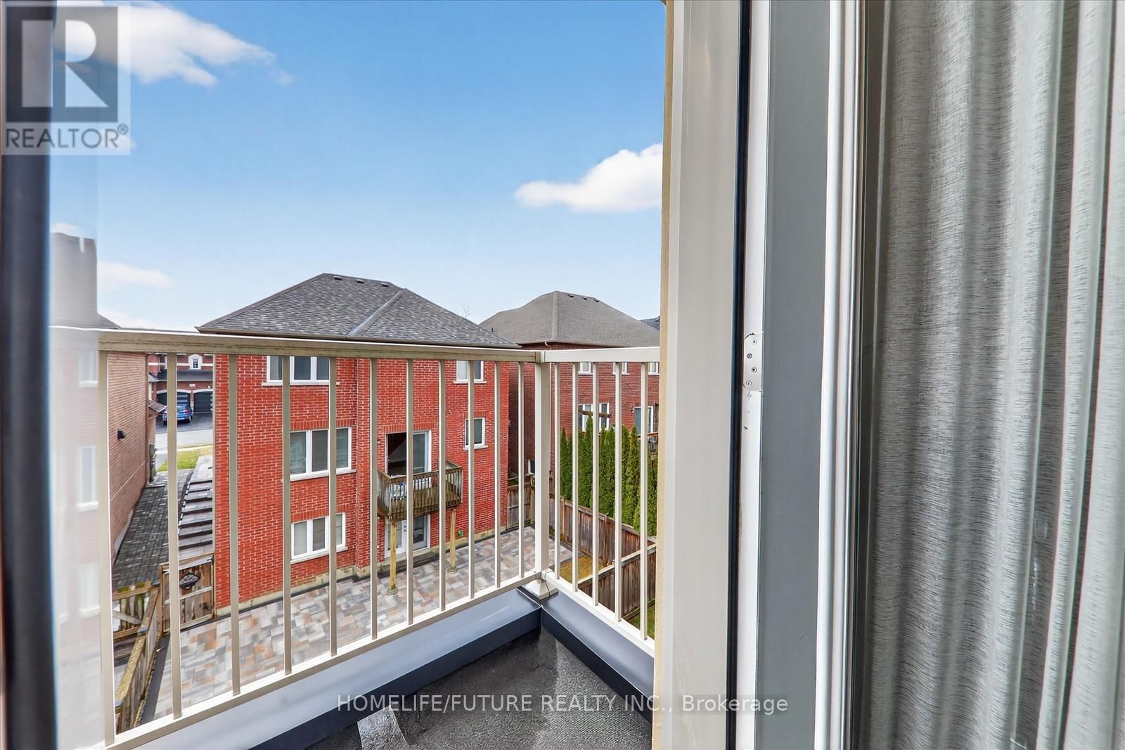 1016 POPPY LANE Image 37