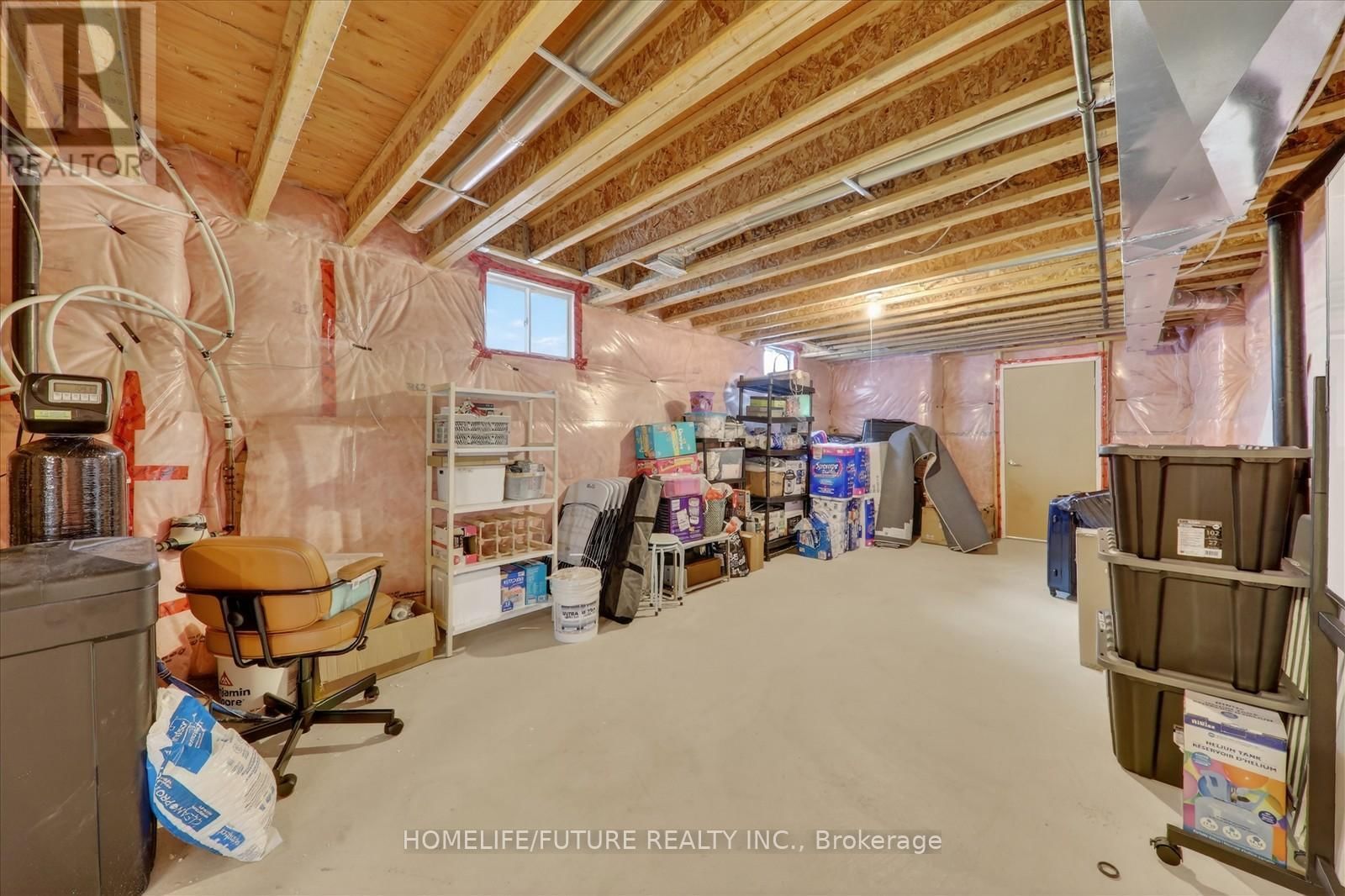 1016 POPPY LANE Image 40