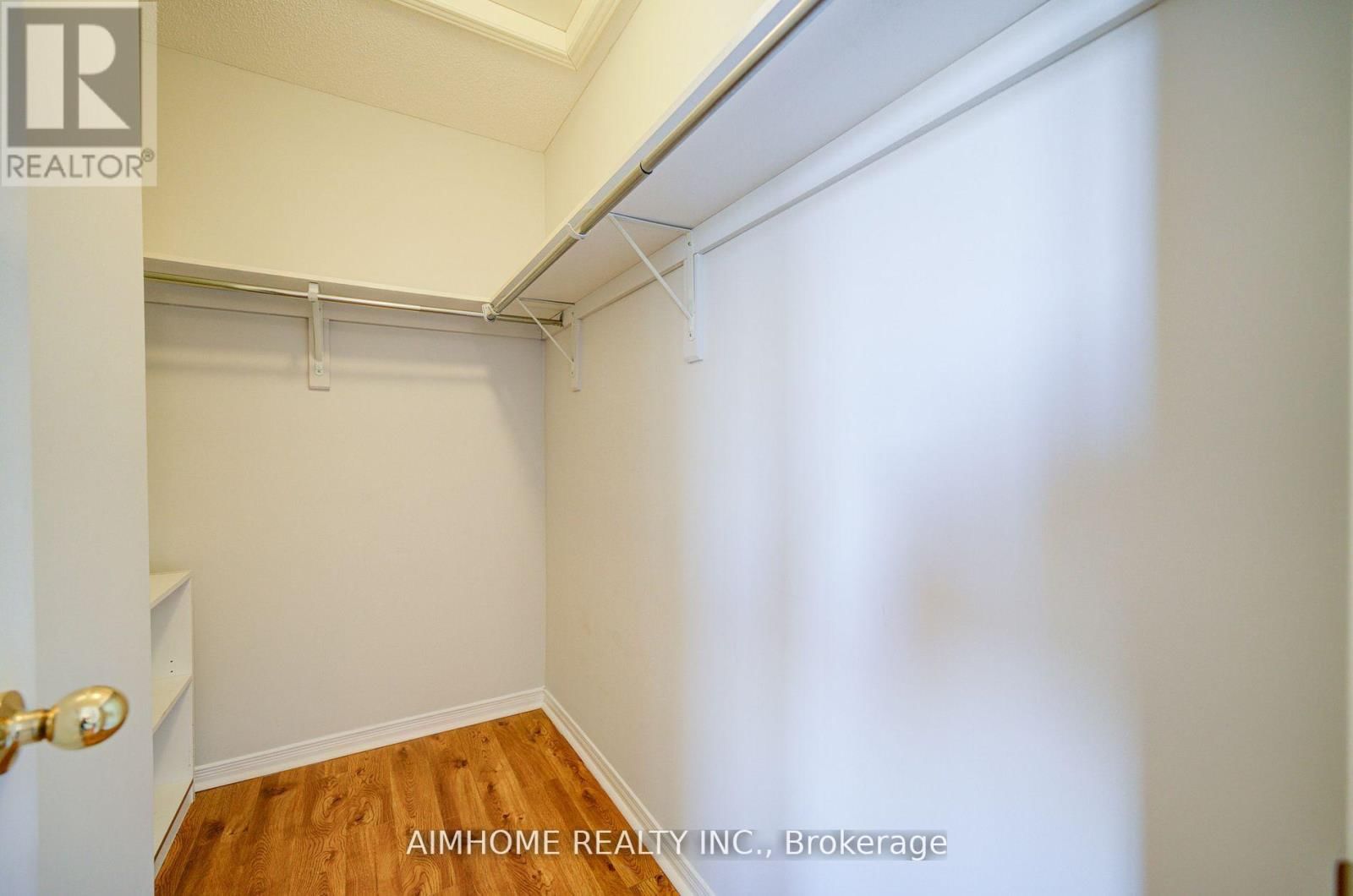 27 WARRINGTON WAY Image 25