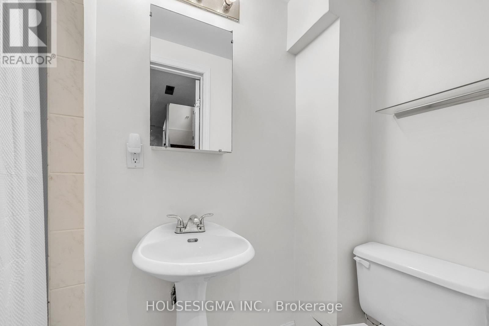 353 BROWNRIDGE DRIVE Image 32