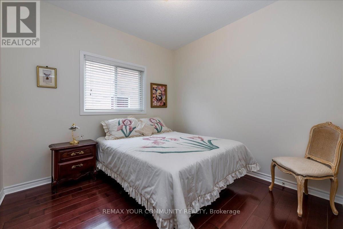 760 FREEMONT COURT Image 24