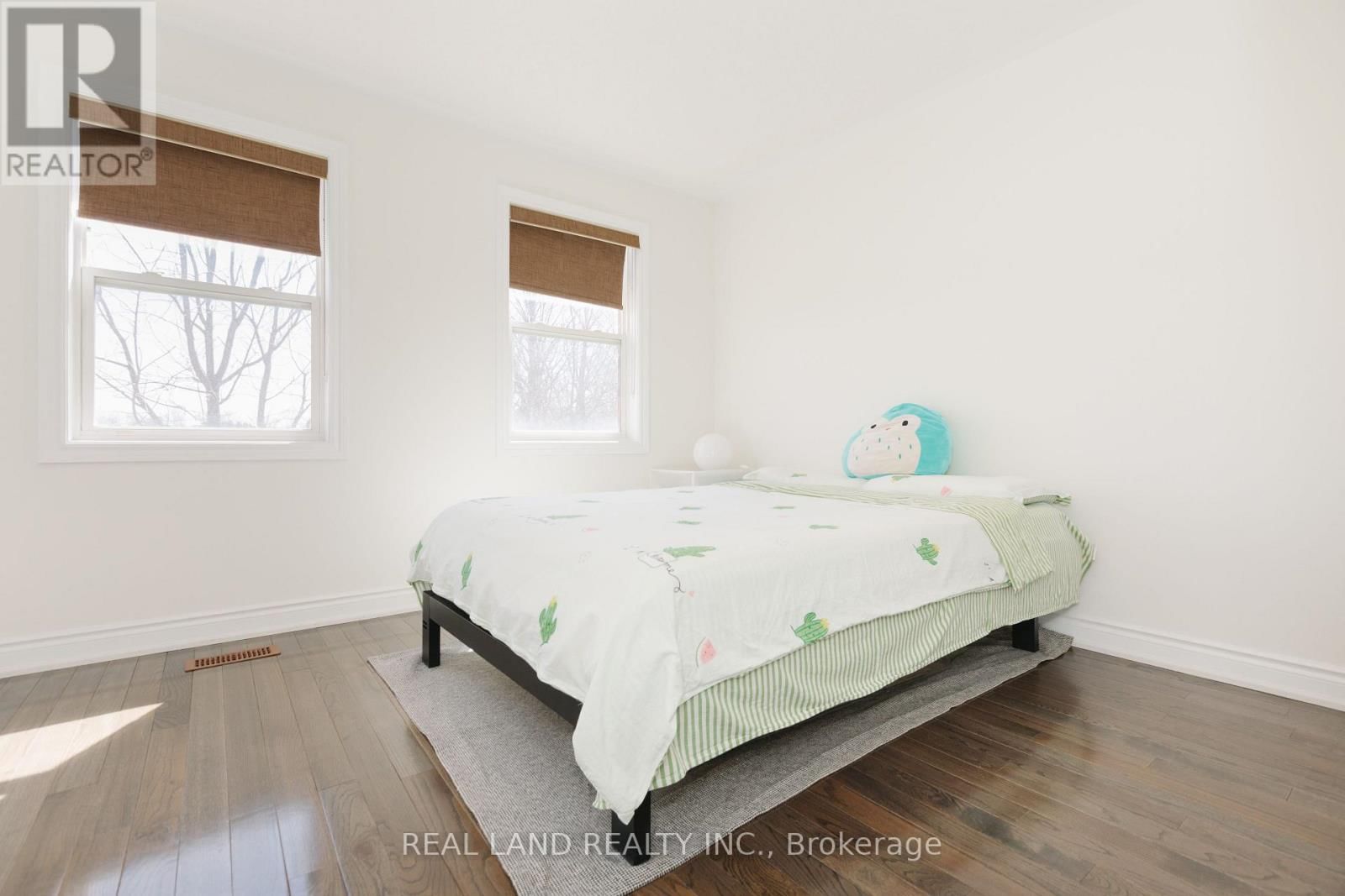 22 LORING DOOLITTLE COURT Image 26