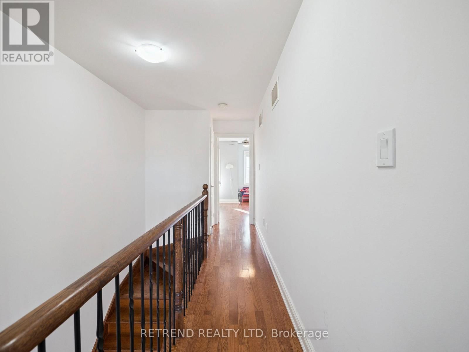 26 GOLDEN SPRUCE LANE Image 20