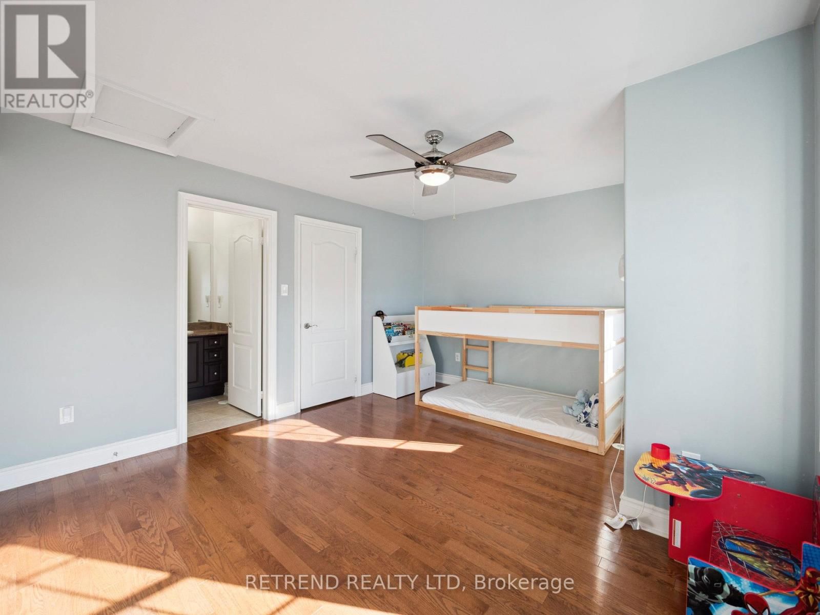 26 GOLDEN SPRUCE LANE Image 29