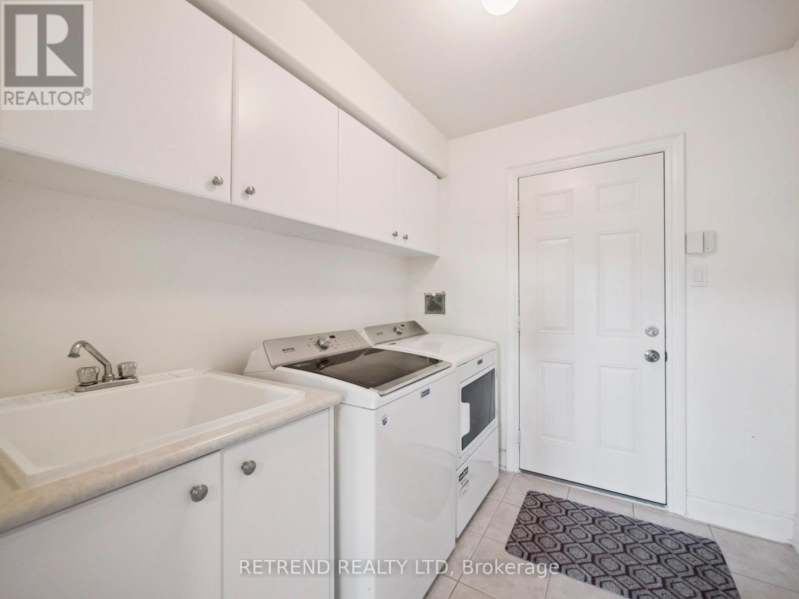 26 GOLDEN SPRUCE LANE Image 35