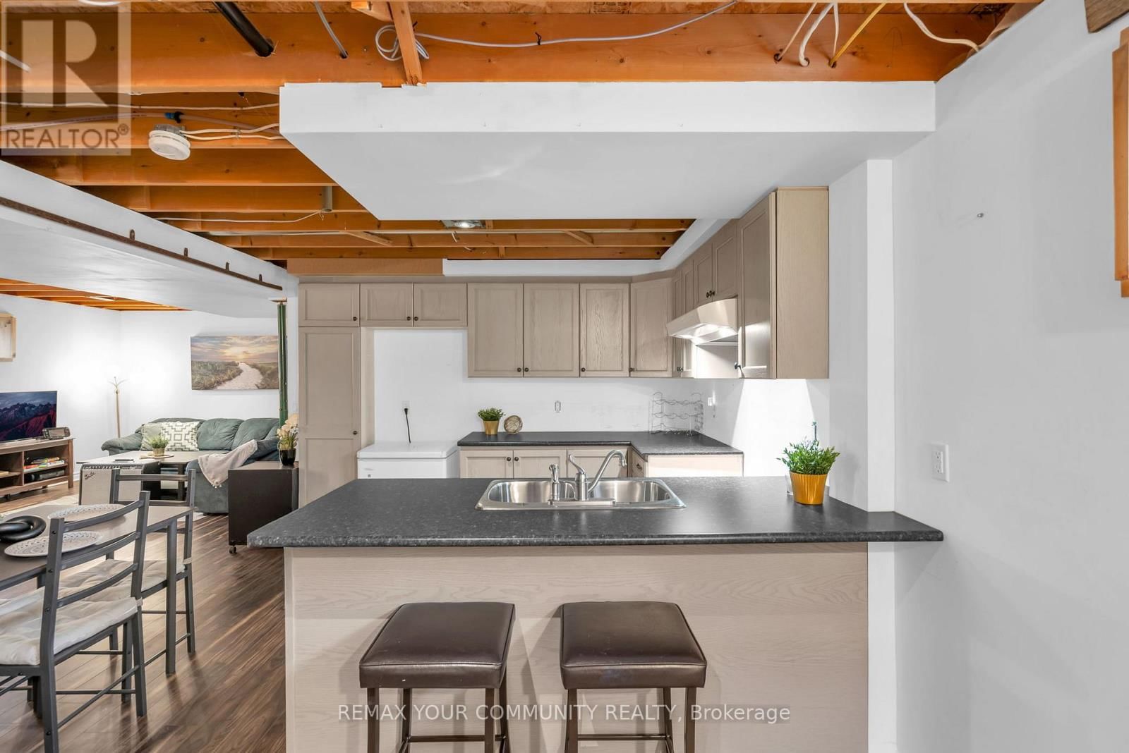 81 FAIRPARK LANE Image 33