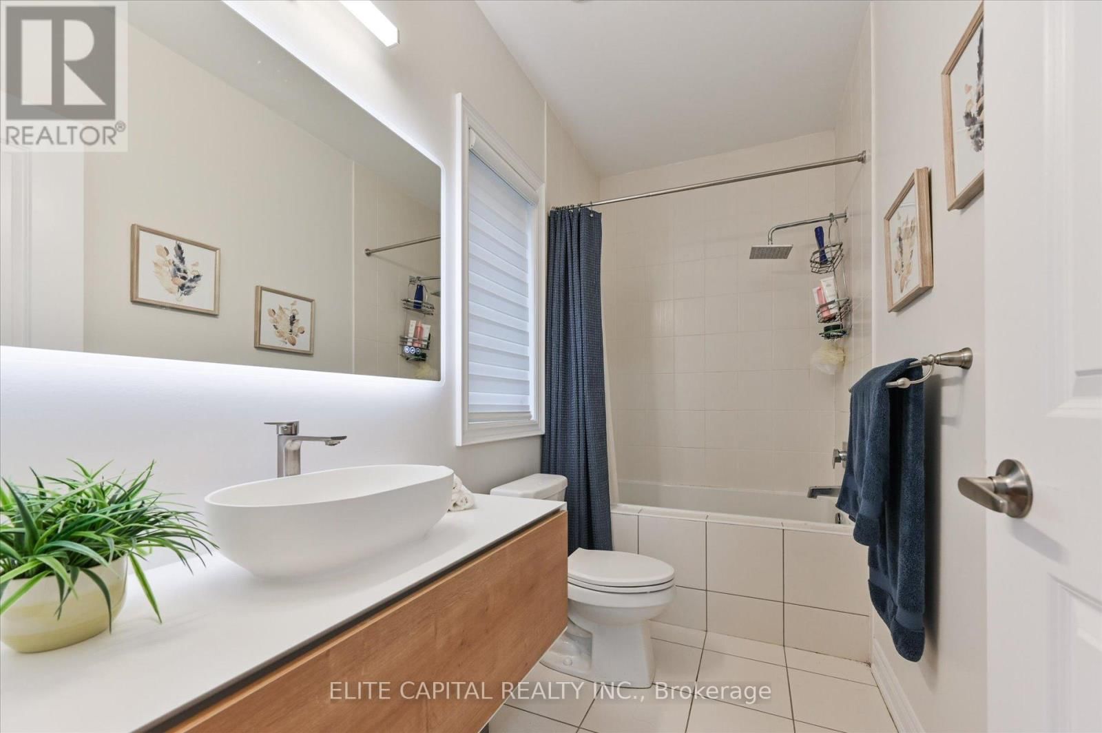 33 STRAW CUTTER GATE Image 34