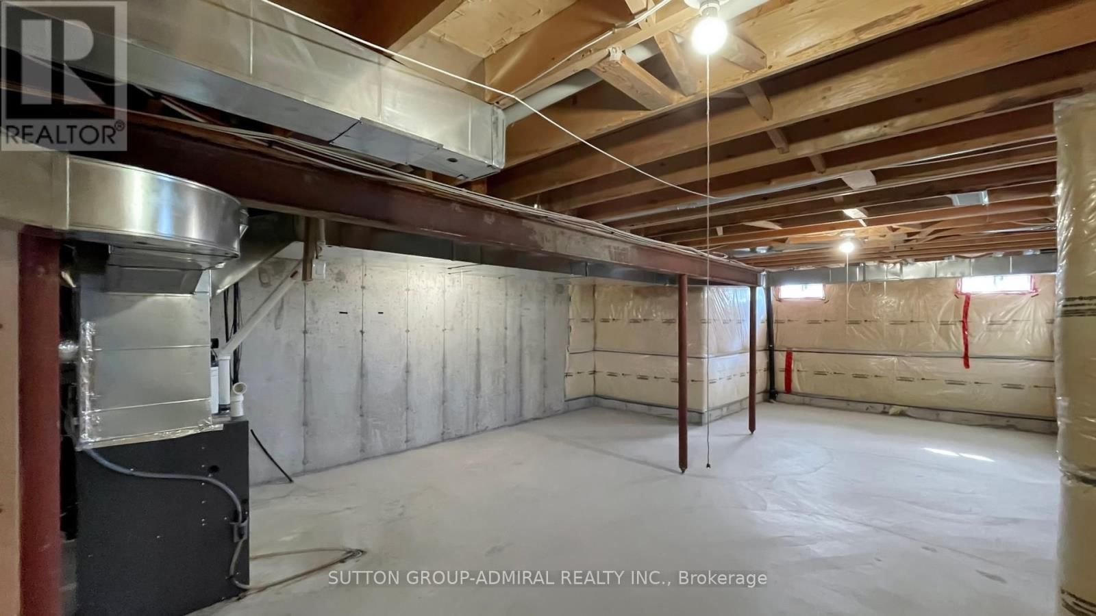 75 LAUDERDALE DRIVE Image 44