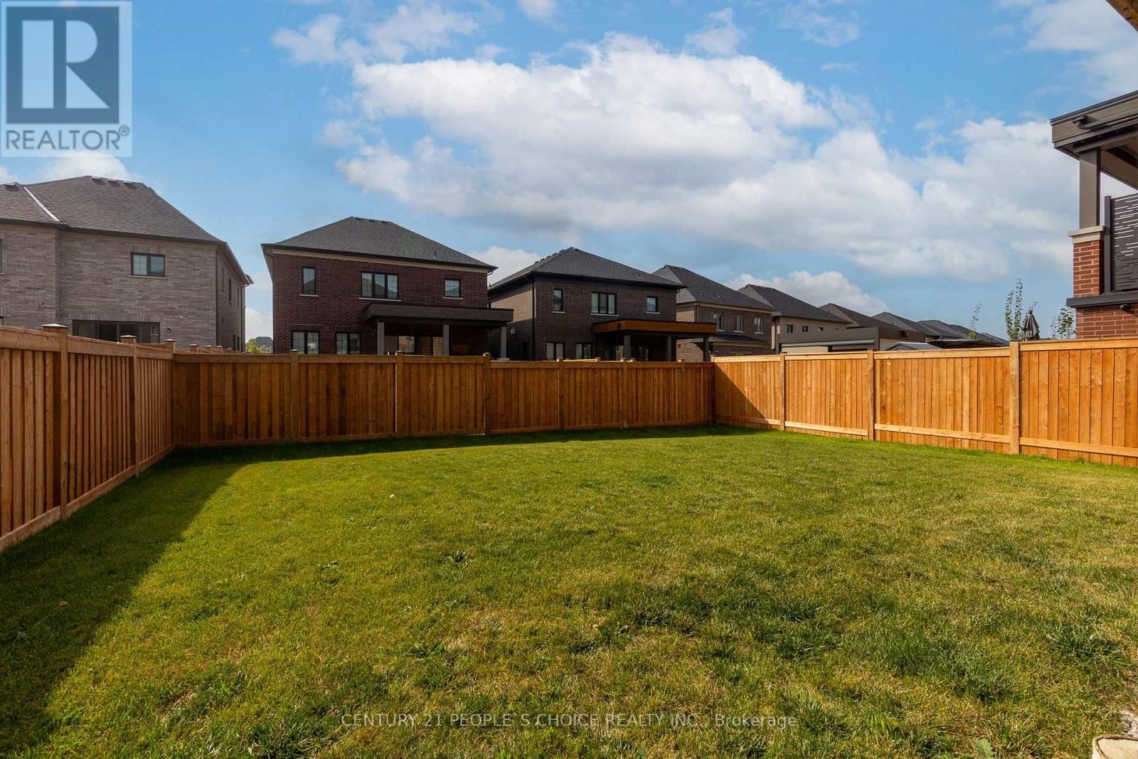 140 WAINFLEET CRESCENT Image 30